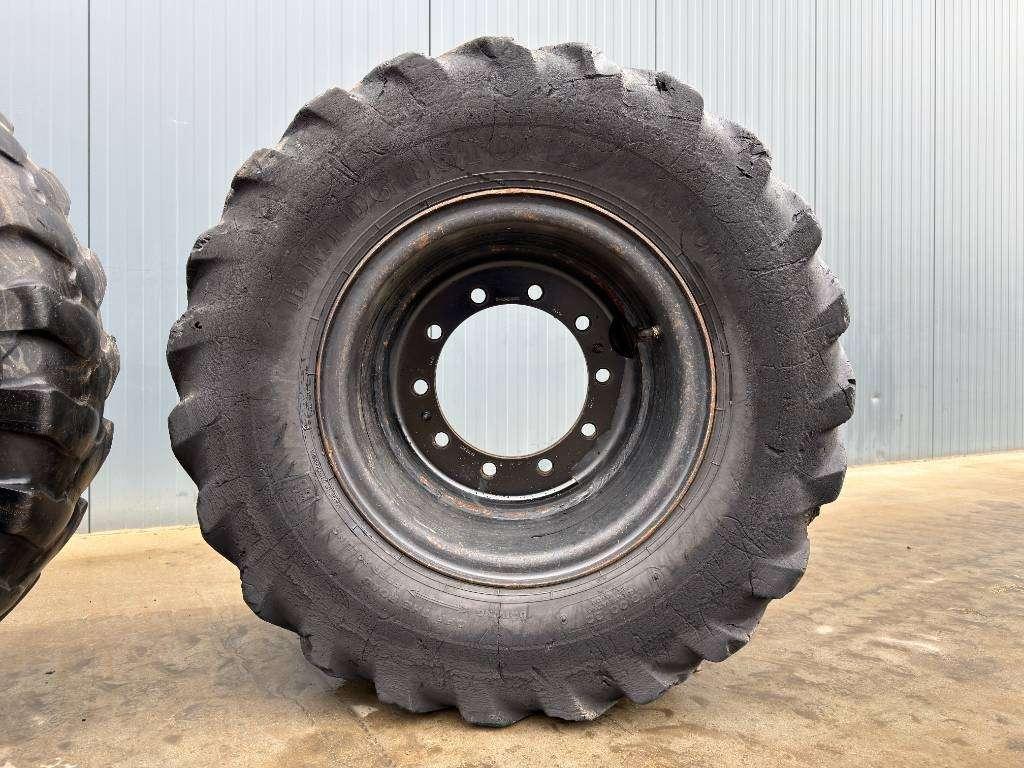 Pneumatico per Bridgestone 1000 x 20 Set / 10.00 x 20: 4x2 Tyres Foto 14