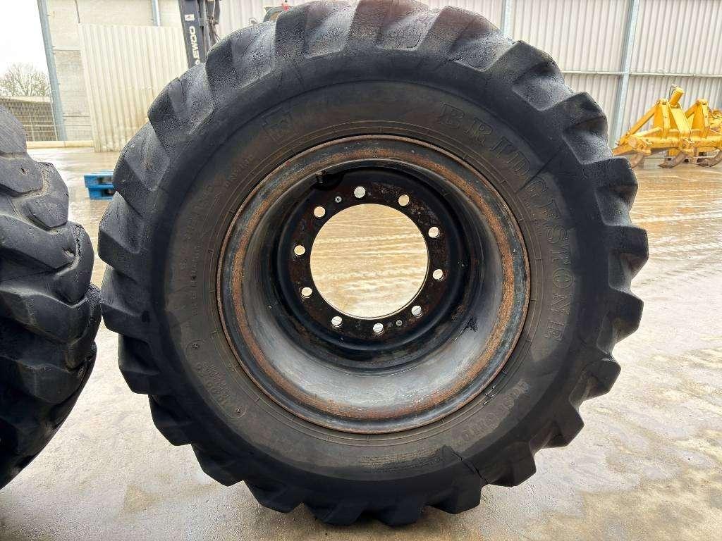 Pneumatico per Bridgestone 1000 x 20 Set / 10.00 x 20: 4x2 Tyres Foto 3