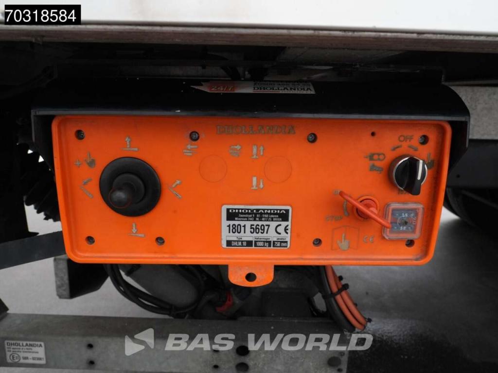 Iveco Daily 35C14 1000KG Laadklep 233cm Hoog Zijdeur Dubbellucht Bakwagen Airco Camera Lat om Lat D'Holla Foto 12