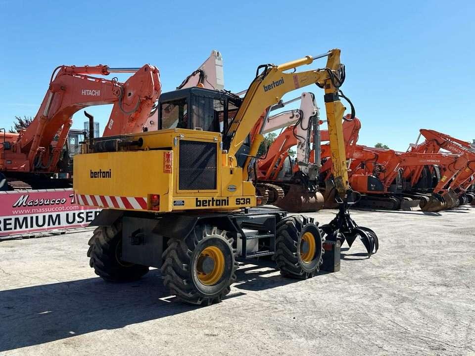 Bertani S3A 4X4 Foto 18