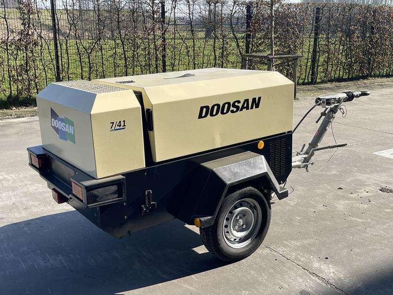 Doosan 7 / 41 - N Foto 6