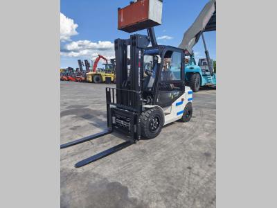 EP Equipment EFL382X5 in vendita da Uni.Trucks Srl