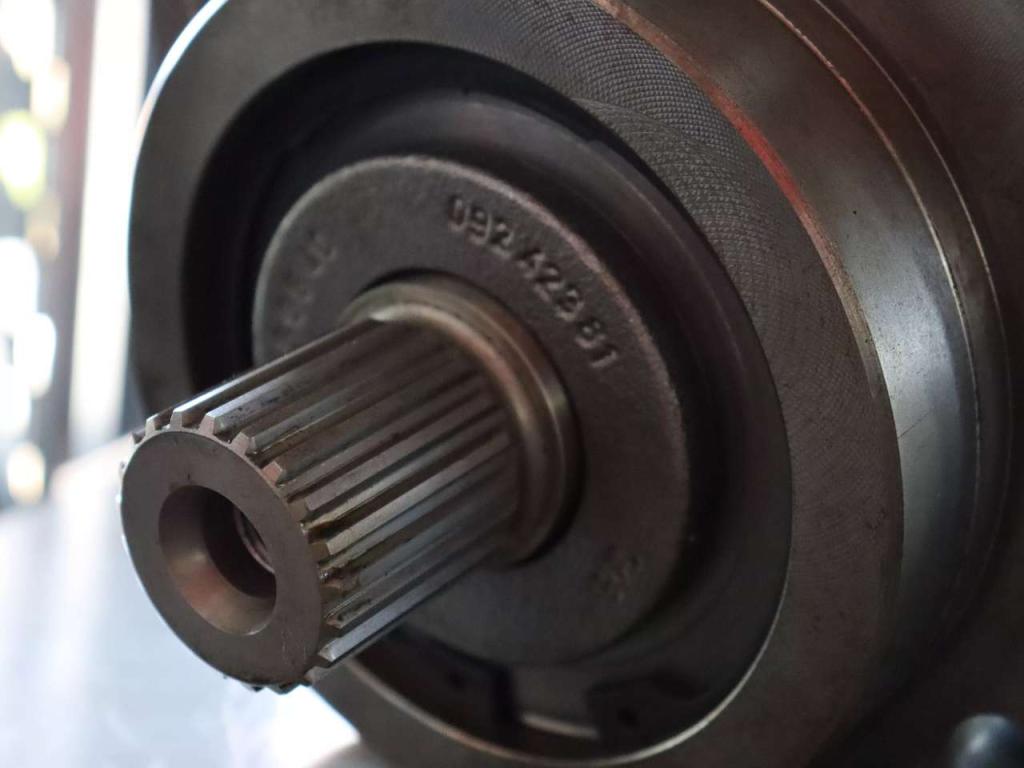 Bosch Rexroth A2FM107/61W-VAB100J-Y Foto 2