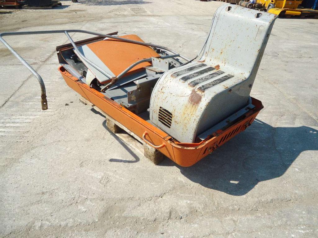 Cofanatura e carter carrozzeria per Fiat Kobelco 235 Foto 3