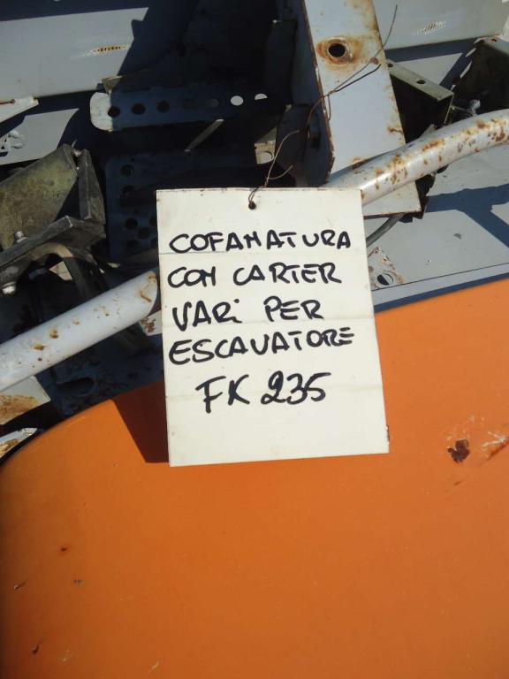Cofanatura e carter carrozzeria per Fiat Kobelco 235 Foto 7