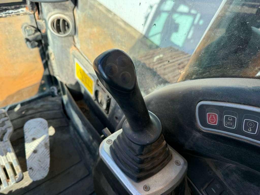 JCB JS260LC - Hammer Lines / Heated Seat Foto 11