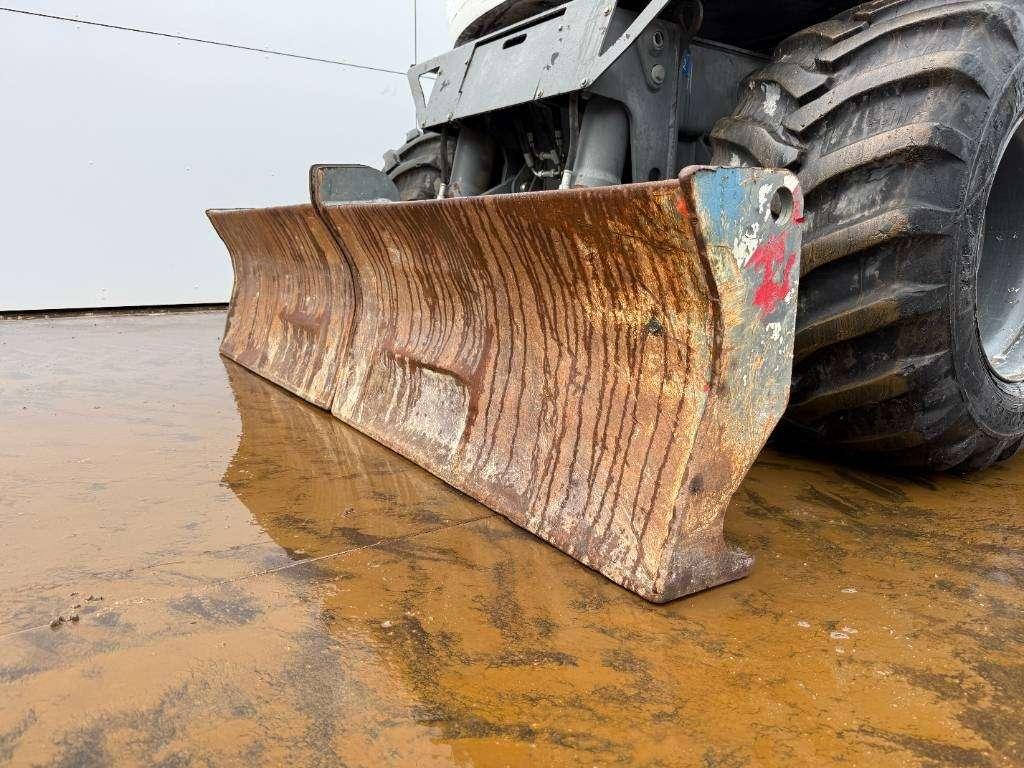 Liebherr A 309 - Hammer Lines / Quick Coupler Foto 23