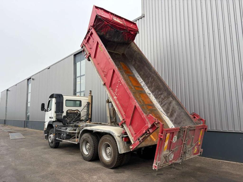 Volvo 380 FM12 6x4 Marrel Kipper Foto 14