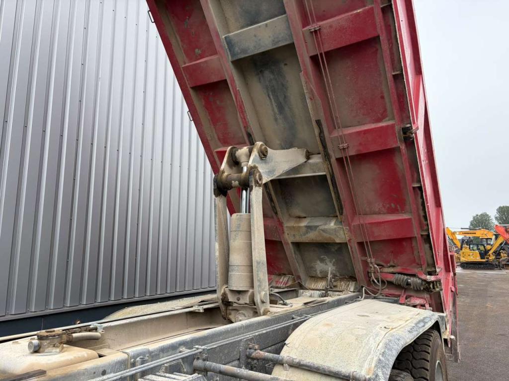 Volvo 380 FM12 6x4 Marrel Kipper Foto 17