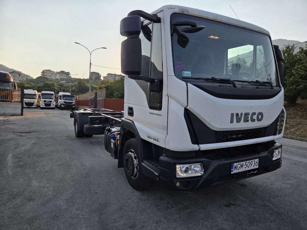 Iveco EUROCARGO 120-190L Foto 18
