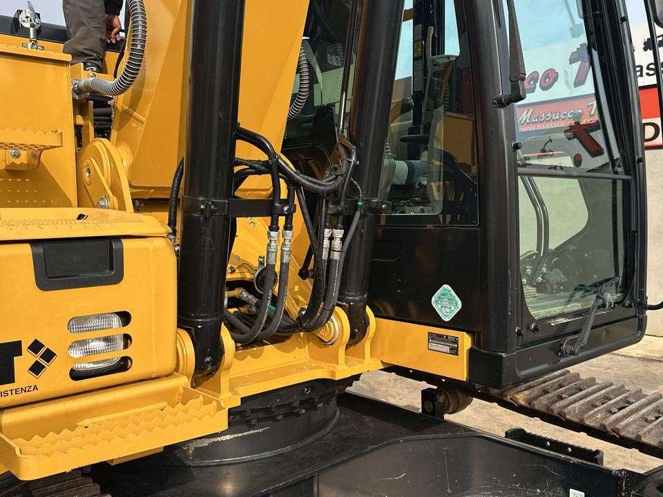 Caterpillar 318FL Foto 8