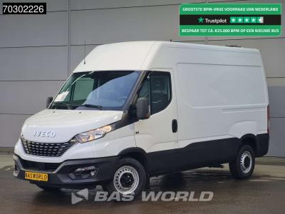 Iveco Daily 35S16 Automaat L2H2 3,5t Trekhaak 160PK ACC Navi Airco Cruise Camera Standkachel Euro6 L2 Air in vendita da BAS World B.V.