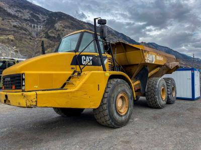 Caterpillar 740