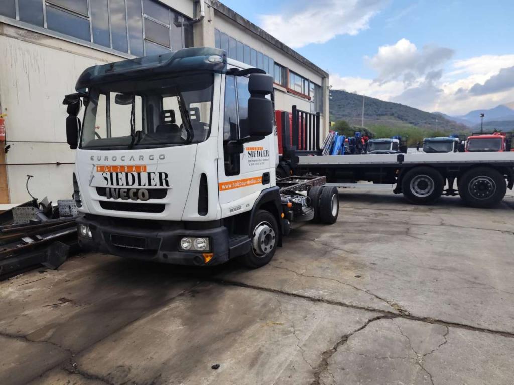 Iveco EUROCARGO CUBE 80E22P Foto 13