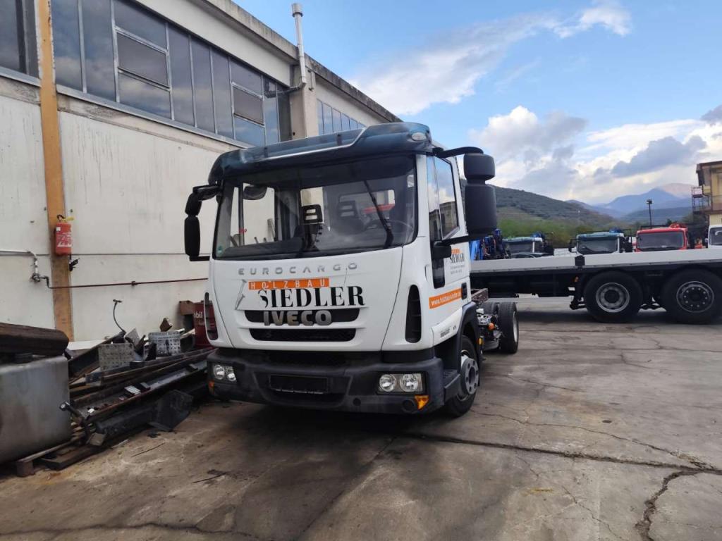 Iveco EUROCARGO CUBE 80E22P Foto 14