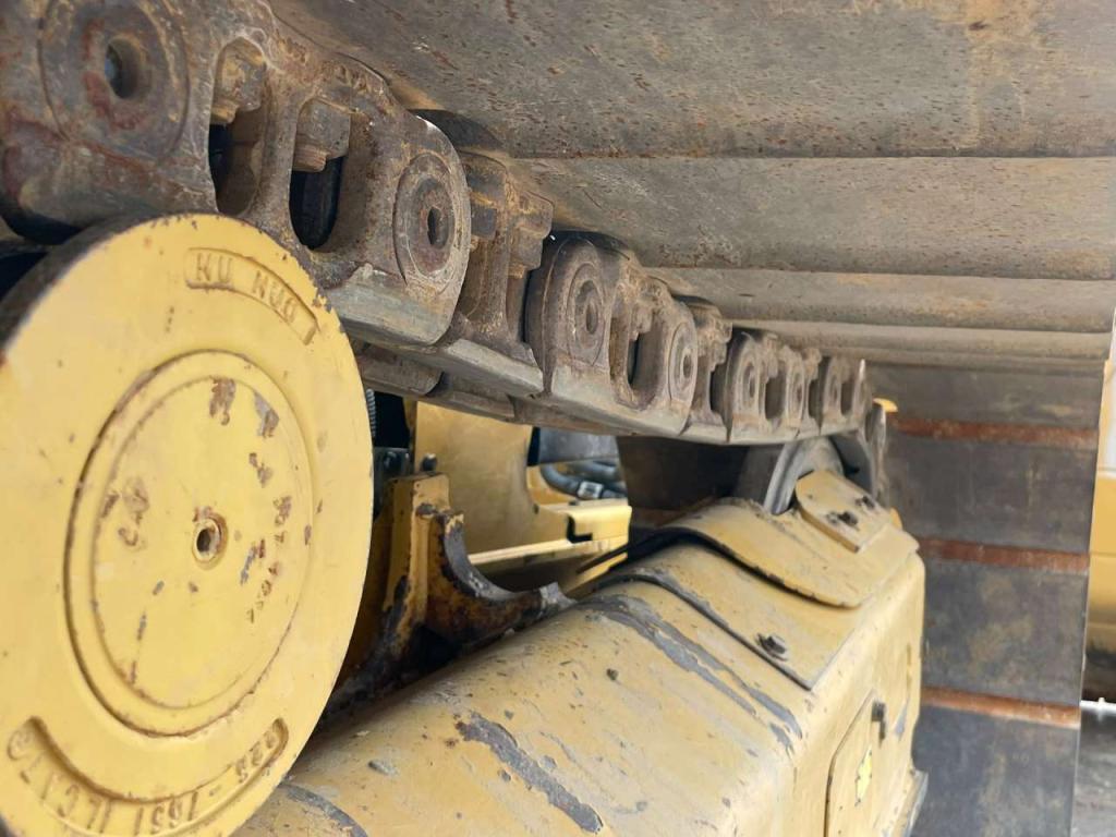 Caterpillar D2 LGP 12A | LEICA GPS Foto 17