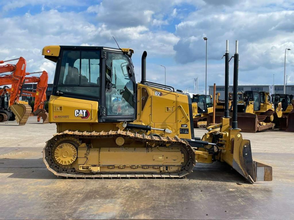 Caterpillar D2 LGP 12A | LEICA GPS Foto 6