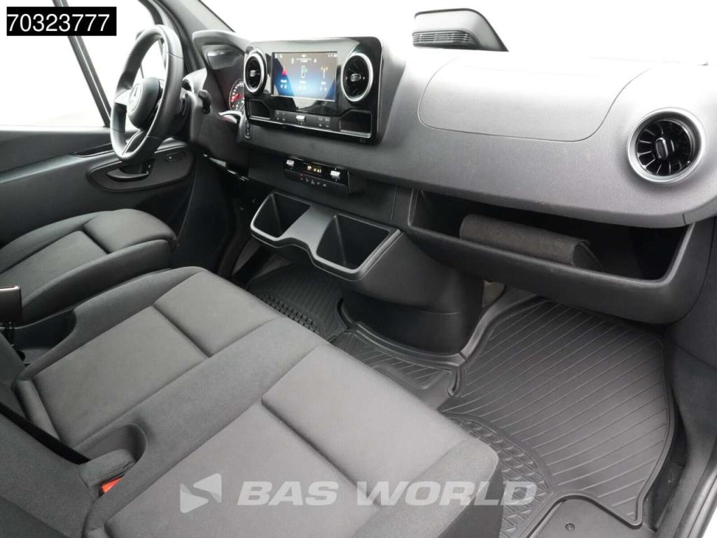 Mercedes-Benz Sprinter 317 CDI 2025-Model Automaat L2H2 170PK LED Xenon Navi Airco Cruise Camera MBUX CarPlay Par Foto 13
