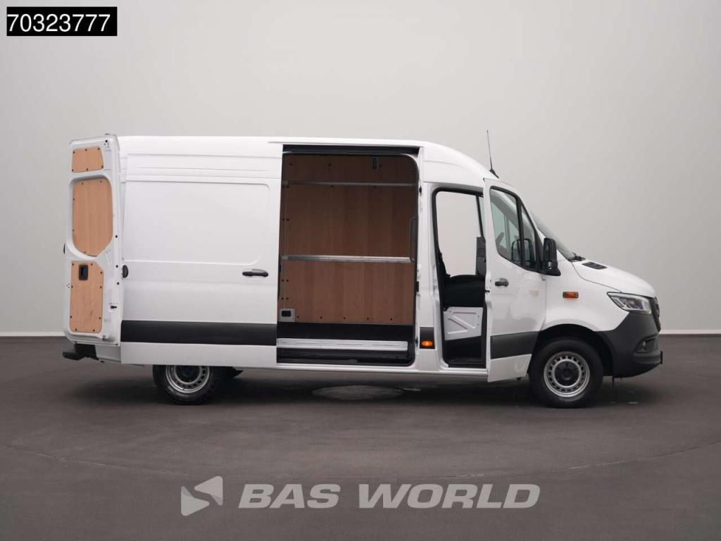 Mercedes-Benz Sprinter 317 CDI 2025-Model Automaat L2H2 170PK LED Xenon Navi Airco Cruise Camera MBUX CarPlay Par Foto 7