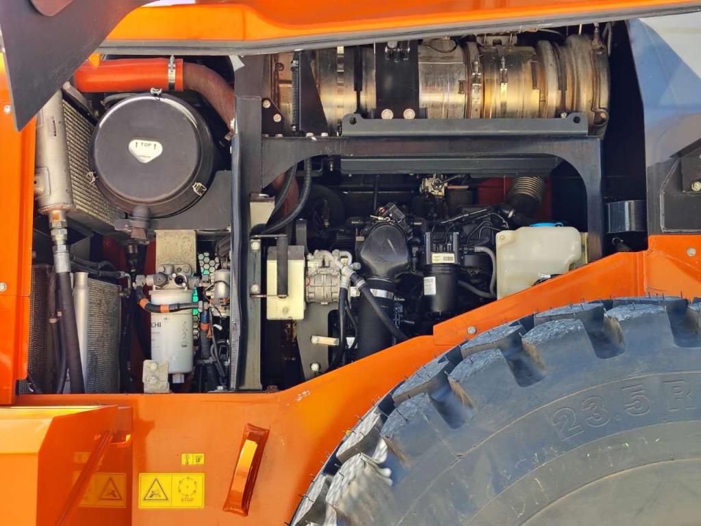 Hitachi ZW 220-7 Foto 12