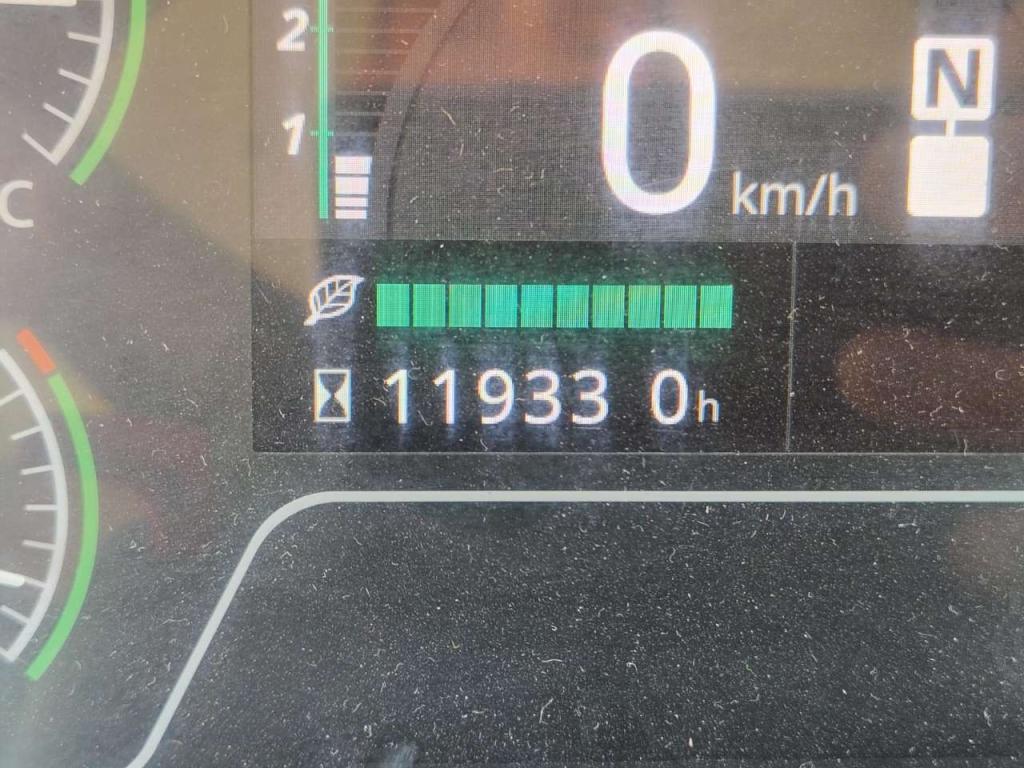 Hitachi ZW 220-7 Foto 27