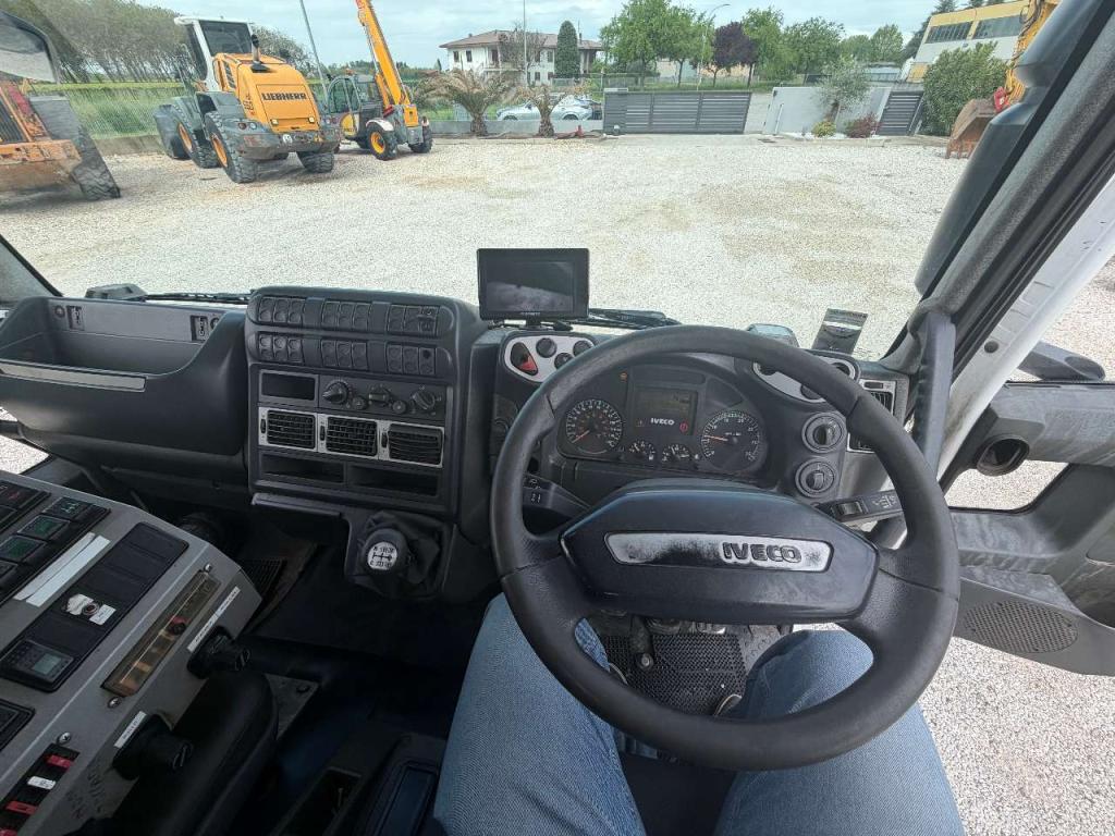 Iveco EUROCARGO 150E22 Foto 20