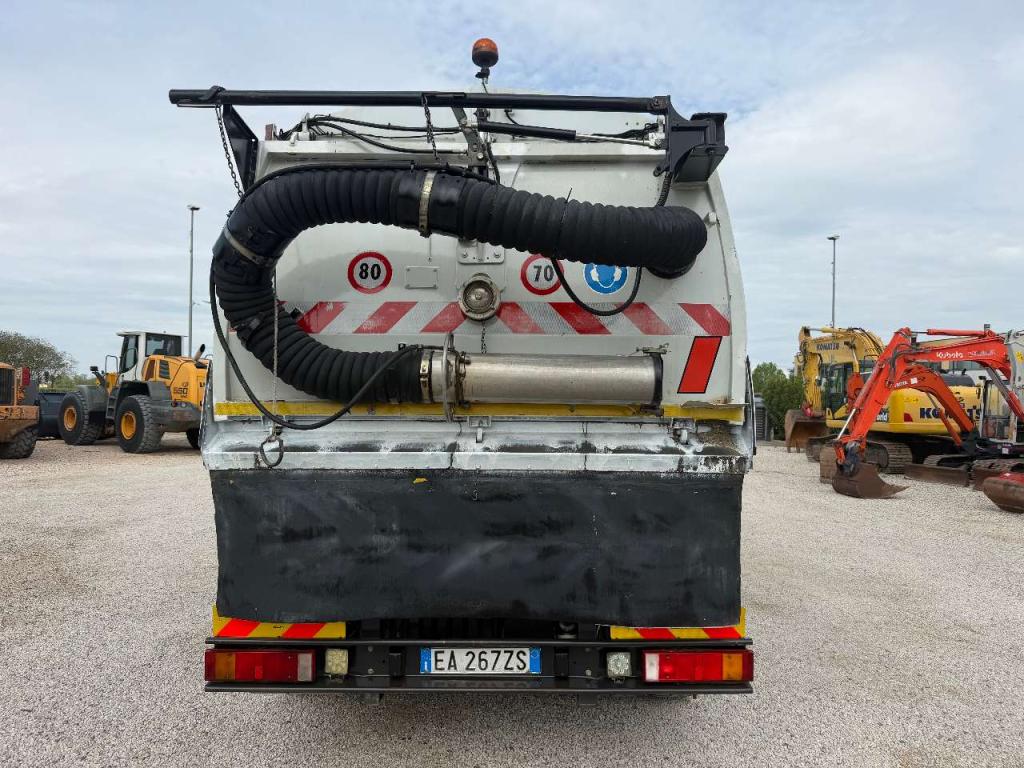 Iveco EUROCARGO 150E22 Foto 6