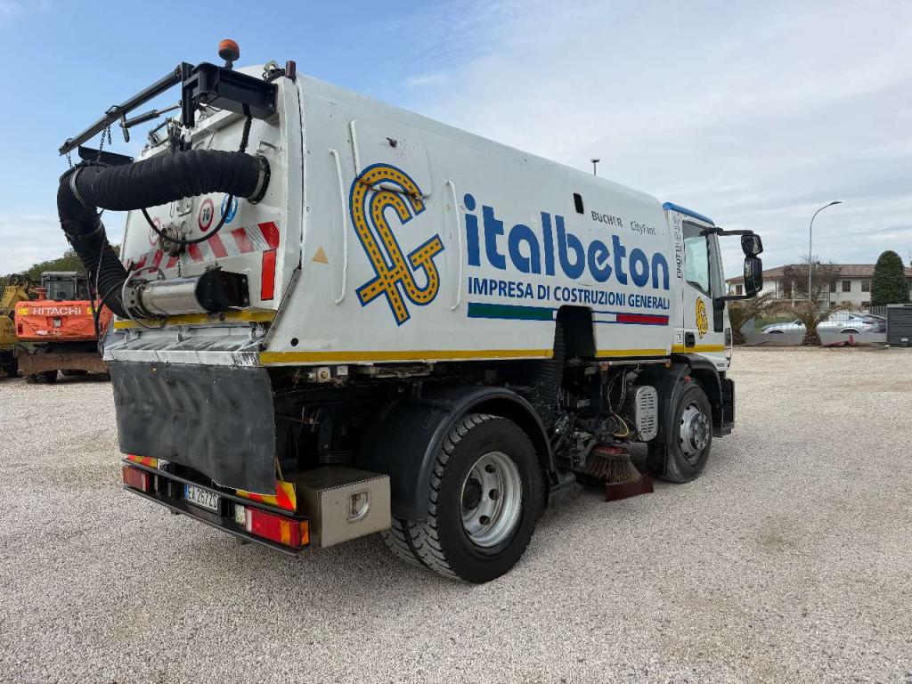 Iveco EUROCARGO 150E22 Foto 7