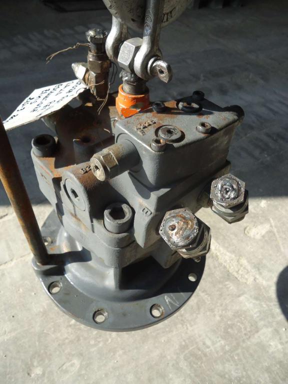 Motore di rotazione ralla per Fiat Kobelco E215-E235 Foto 2