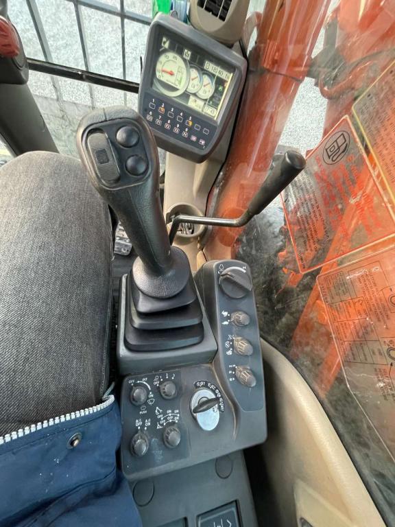 Hitachi ZAXIS 170W Foto 16