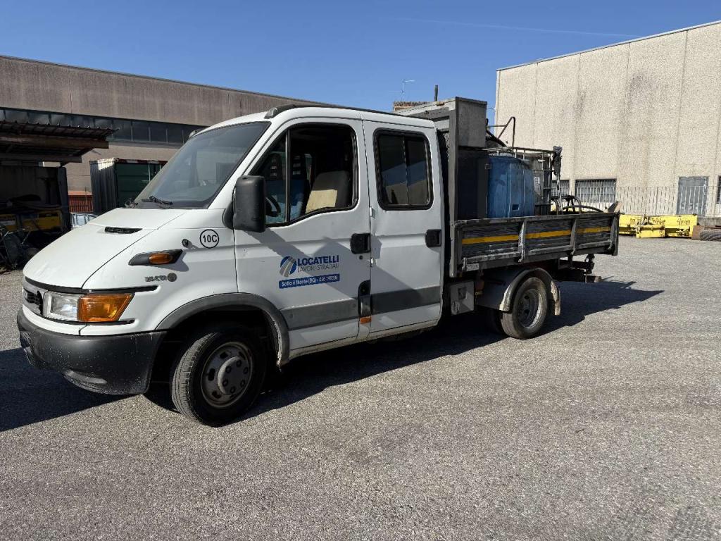 Iveco DAILY 35C11A Foto 1