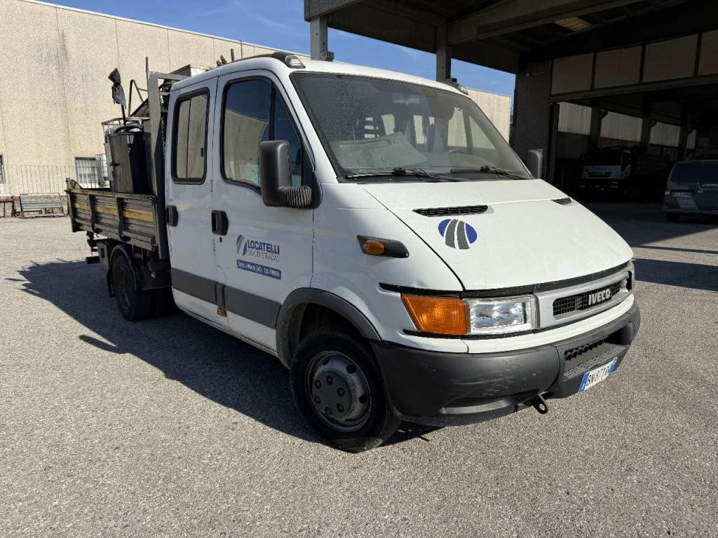 Iveco DAILY 35C11A Foto 3