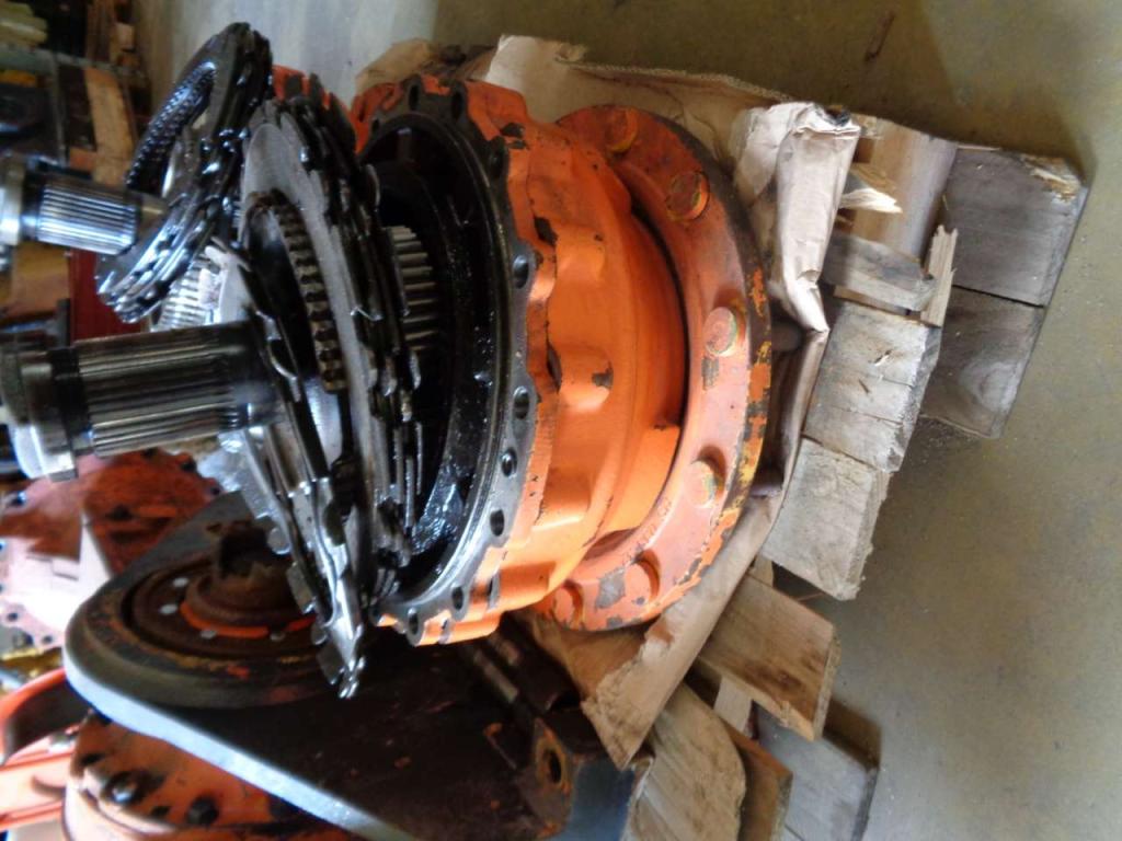 Assale posteriore per Hitachi Lx 170 Foto 2
