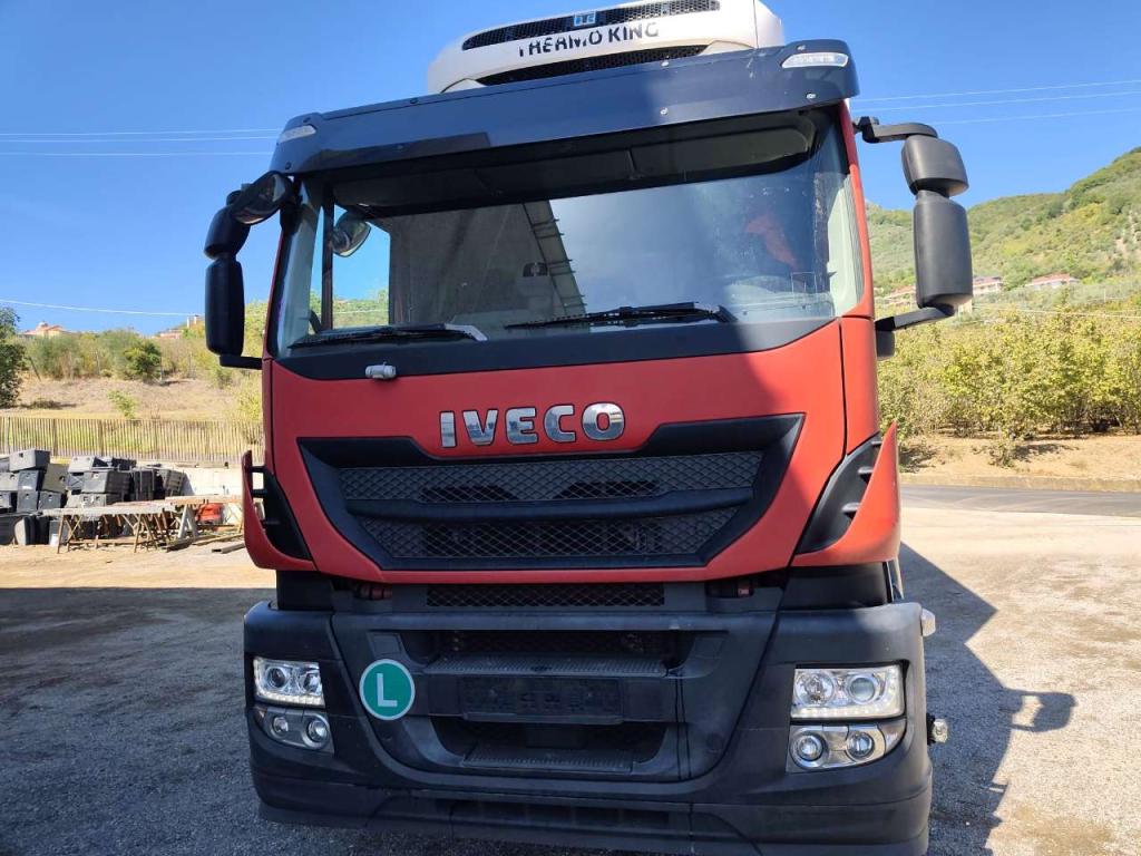 Iveco STRALIS HI-STREET 260S31 Foto 17
