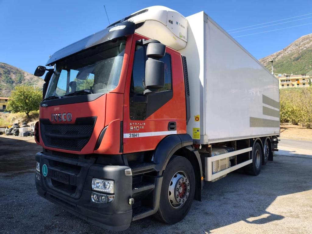 Iveco STRALIS HI-STREET 260S31 Foto 25