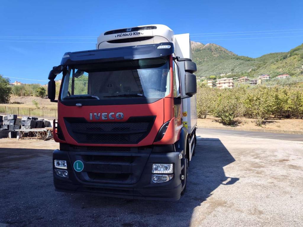 Iveco STRALIS HI-STREET 260S31 Foto 4