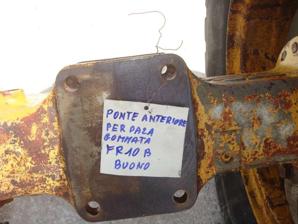 Assale anteriore per PALA GOMMATA FR10B Foto 2