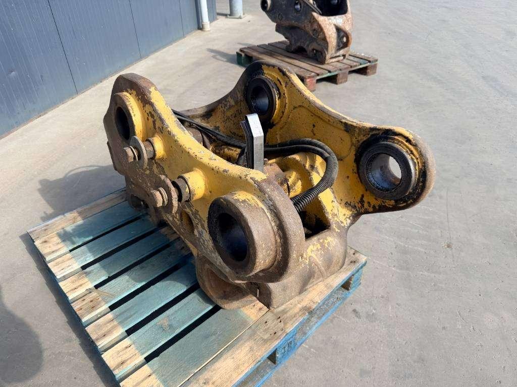 Miller Caterpillar 330 / 336 / 340 Geith Foto 1