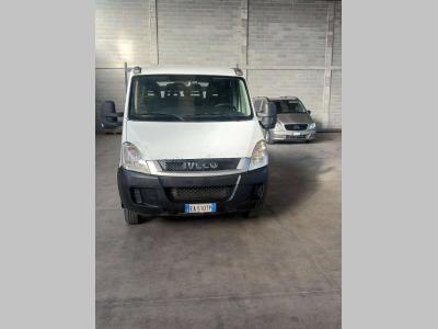 Iveco 35C11 in vendita da Deal Di Balliu Mentor & c. Sas