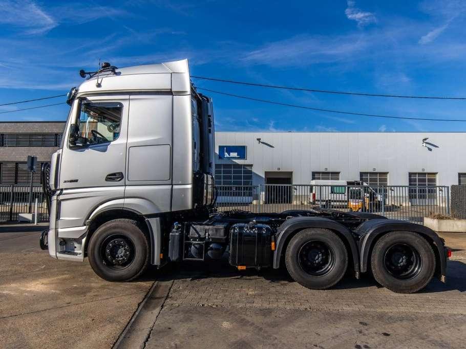 Mercedes-Benz ACTROS 3363 LS - 40.000 KM Foto 2