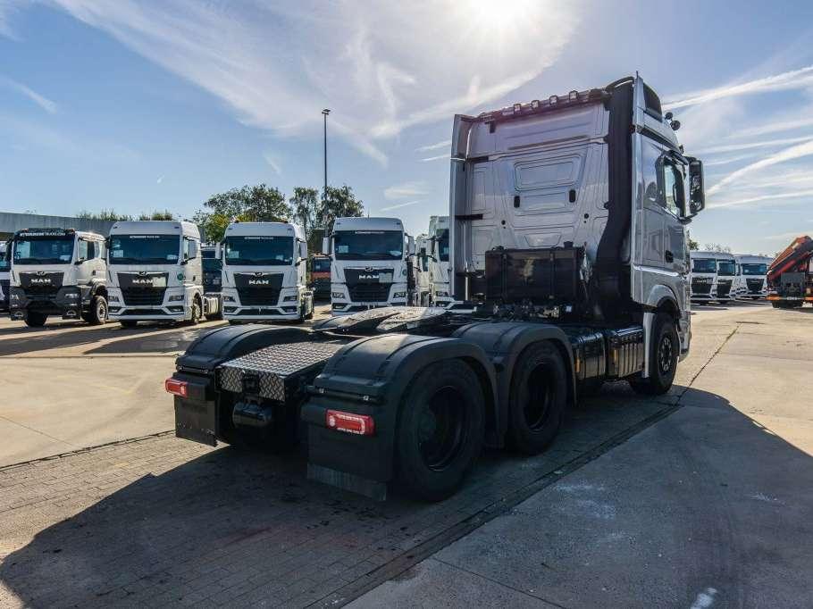 Mercedes-Benz ACTROS 3363 LS - 40.000 KM Foto 5
