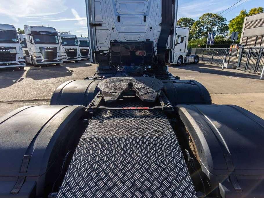Mercedes-Benz ACTROS 3363 LS - 40.000 KM Foto 9