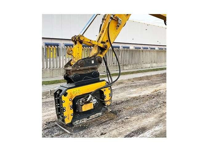 EMM Piastra vibrante escavatore 10/15 ton Foto 1