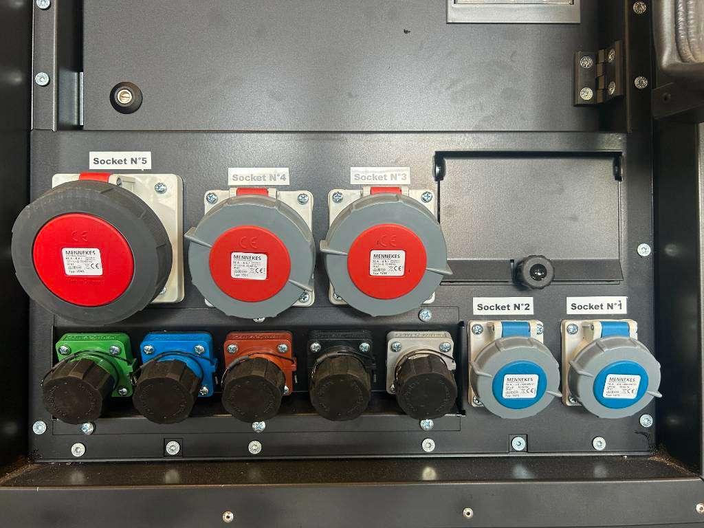 Iveco NEF45SM1A - 66 kVA Genset SuperSilent - DPX-21028 Foto 21