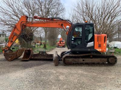 Hitachi ZX 135US-5B