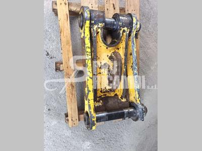 Biella e staffe richiamo benna per New Holland E 215/245 in vendita da PRV Ricambi Srl
