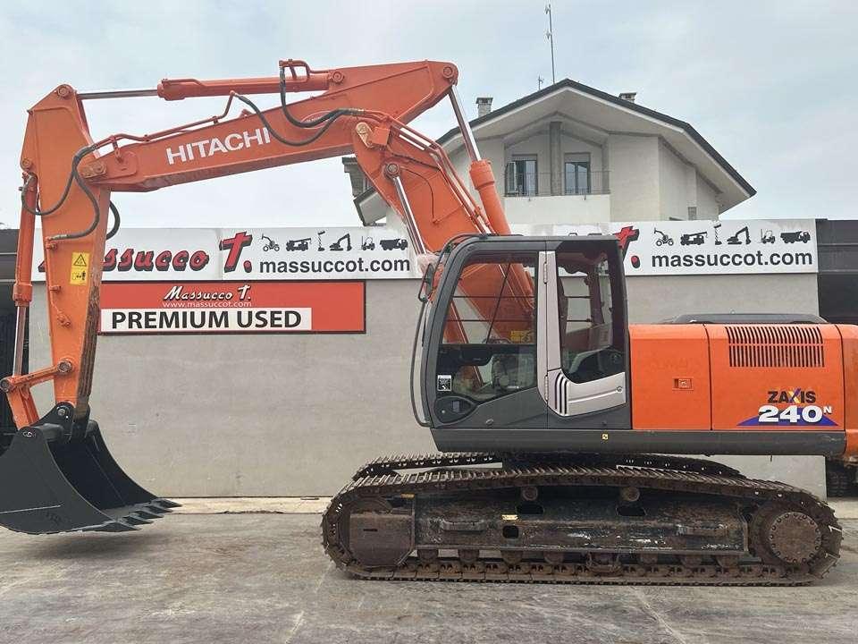 Hitachi ZX240N-3 Foto 2