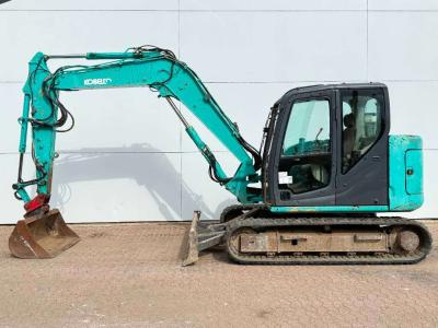 Kobelco SK85 - Hammer Lines / Quick Coupler in vendita da Boss Machinery