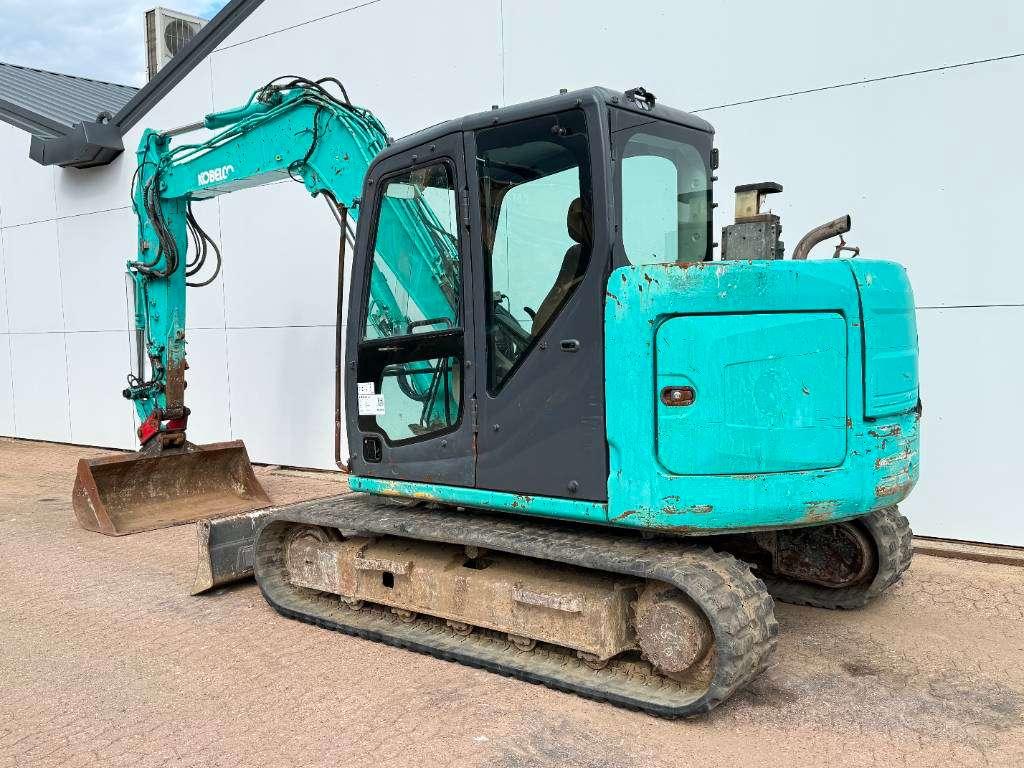 Kobelco SK85 - Hammer Lines / Quick Coupler Foto 3