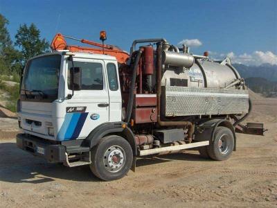 Renault VI-40ACJ3 in vendita da MASSUCCO T. Srl